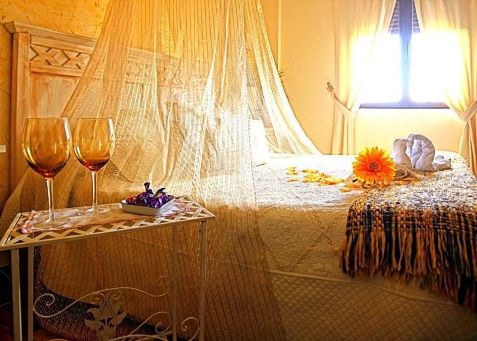 Laurel De La Reina - Boutique